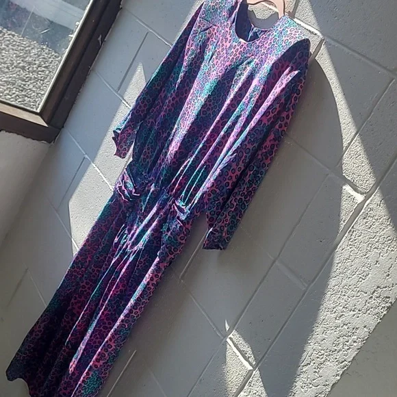 80's DRESS. - Picture 4 of 11